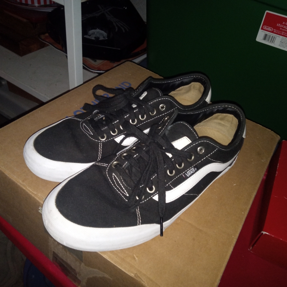 Vans chima pro